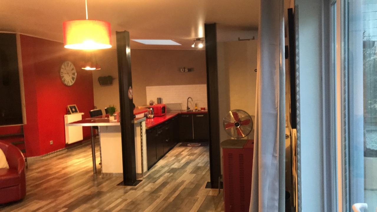 Villy  Loft L Atelier De Jacques Pres De Chablisヴィラ エクステリア 写真