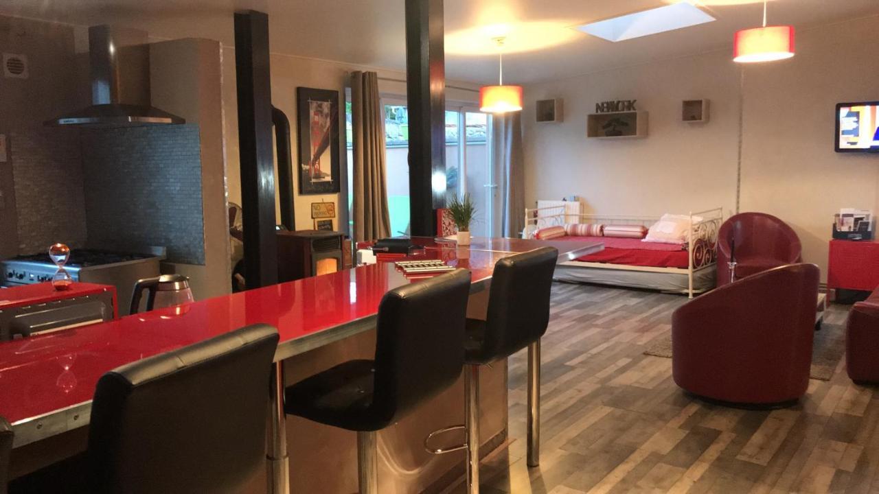 Villy  Loft L Atelier De Jacques Pres De Chablisヴィラ エクステリア 写真