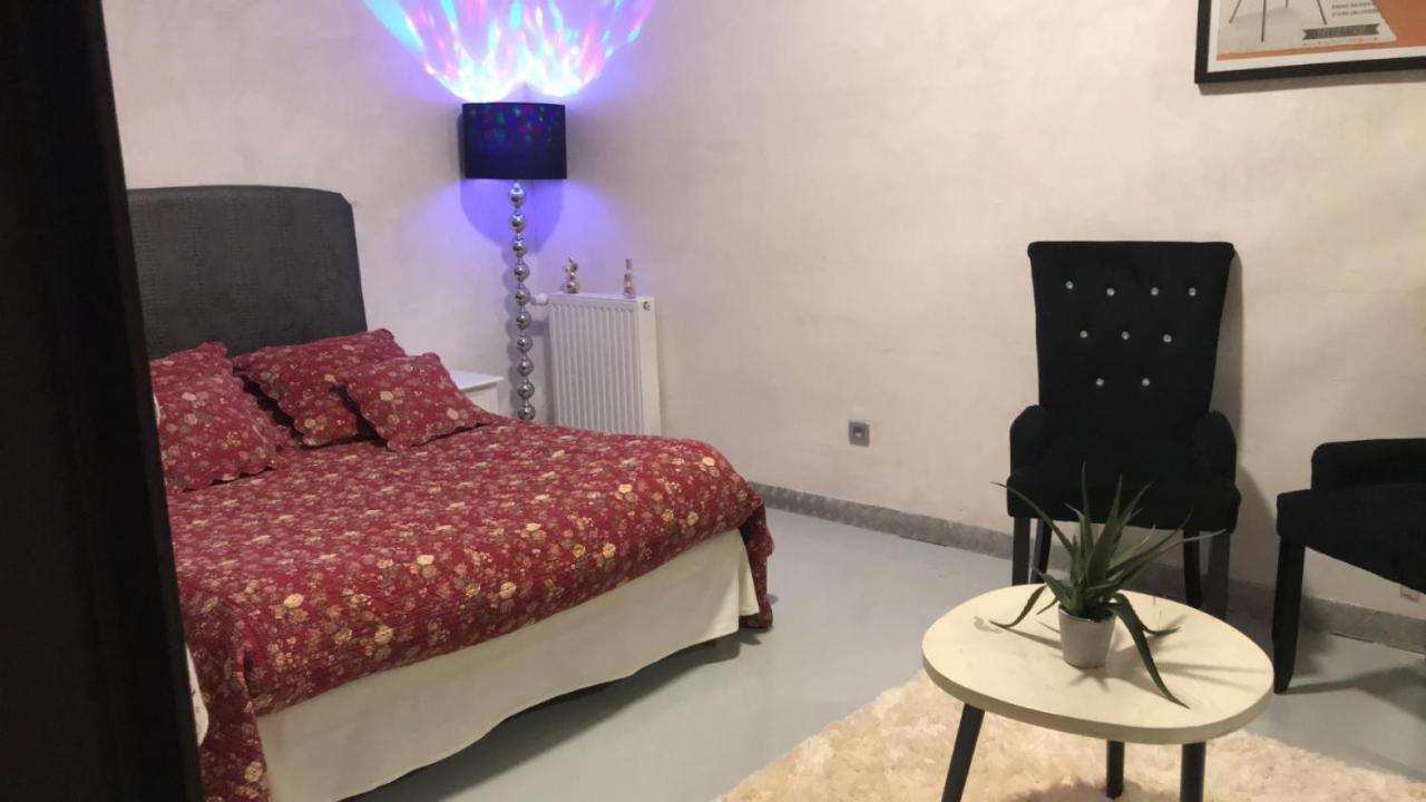 Villy  Loft L Atelier De Jacques Pres De Chablisヴィラ エクステリア 写真